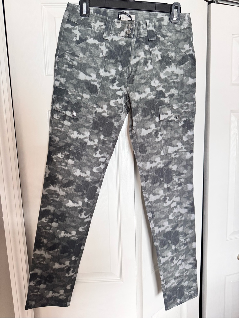Anatomie Gray Camo Skinny Cargo Jeans